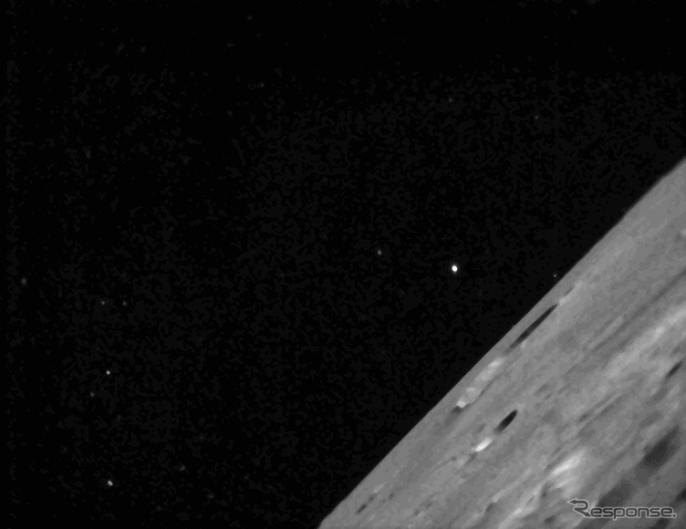 月の大気とアポロの謎を解明 月探査機LADEEが月面写真を撮影