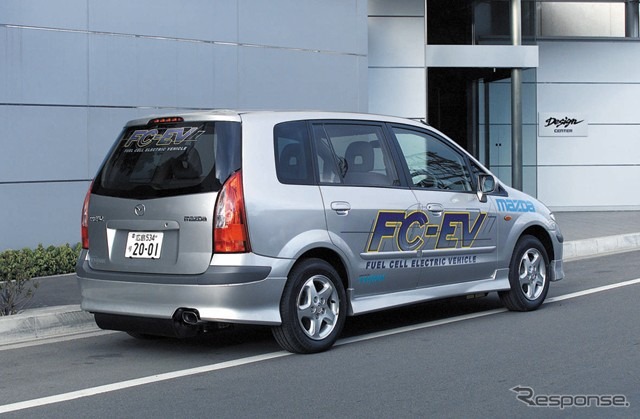 国内初、公道を走る燃料電池自動車---『プレマシーFC-EV』