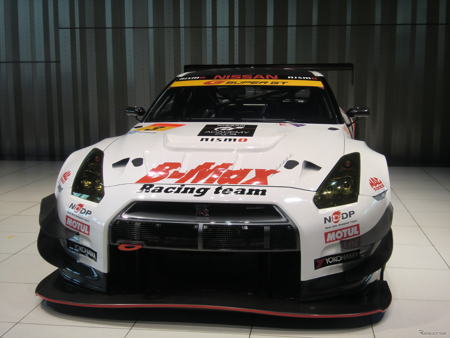 オルドネスと星野一樹のGT300参戦車「B-MAX NDDP GT-R」。