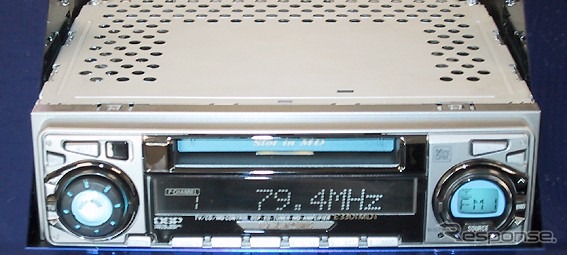 パネルを変えて自分スタイルで楽しむイクリプス・オーディオ