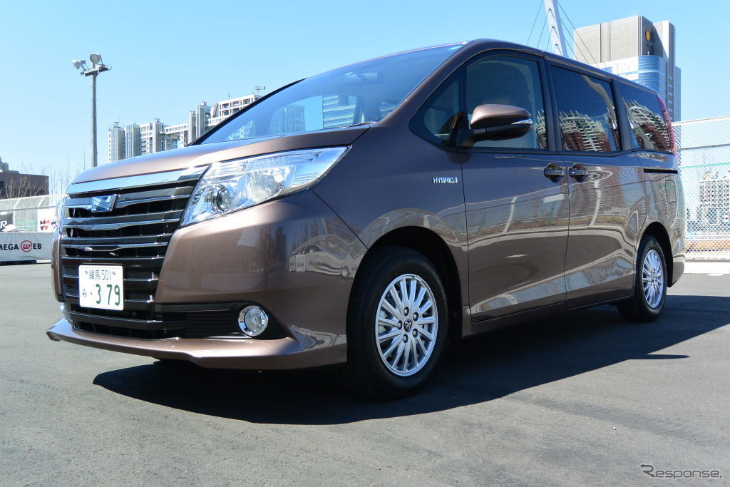 トヨタ 新型ノア＆ヴォクシー