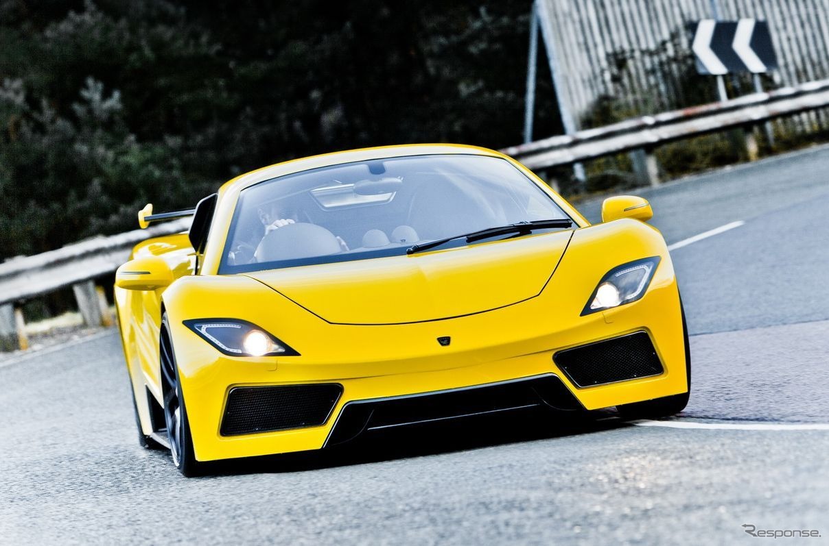 英国アラッシュカーズの新型スーパーカー AF8