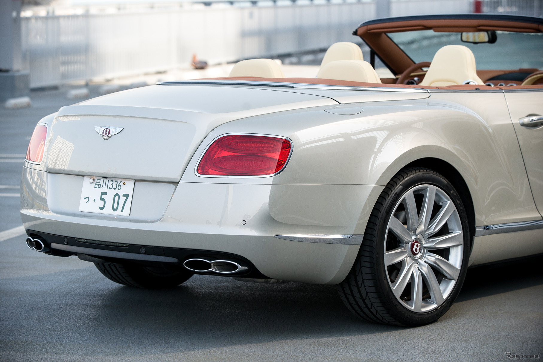 ベントレー・コンチネンタル GTC V8