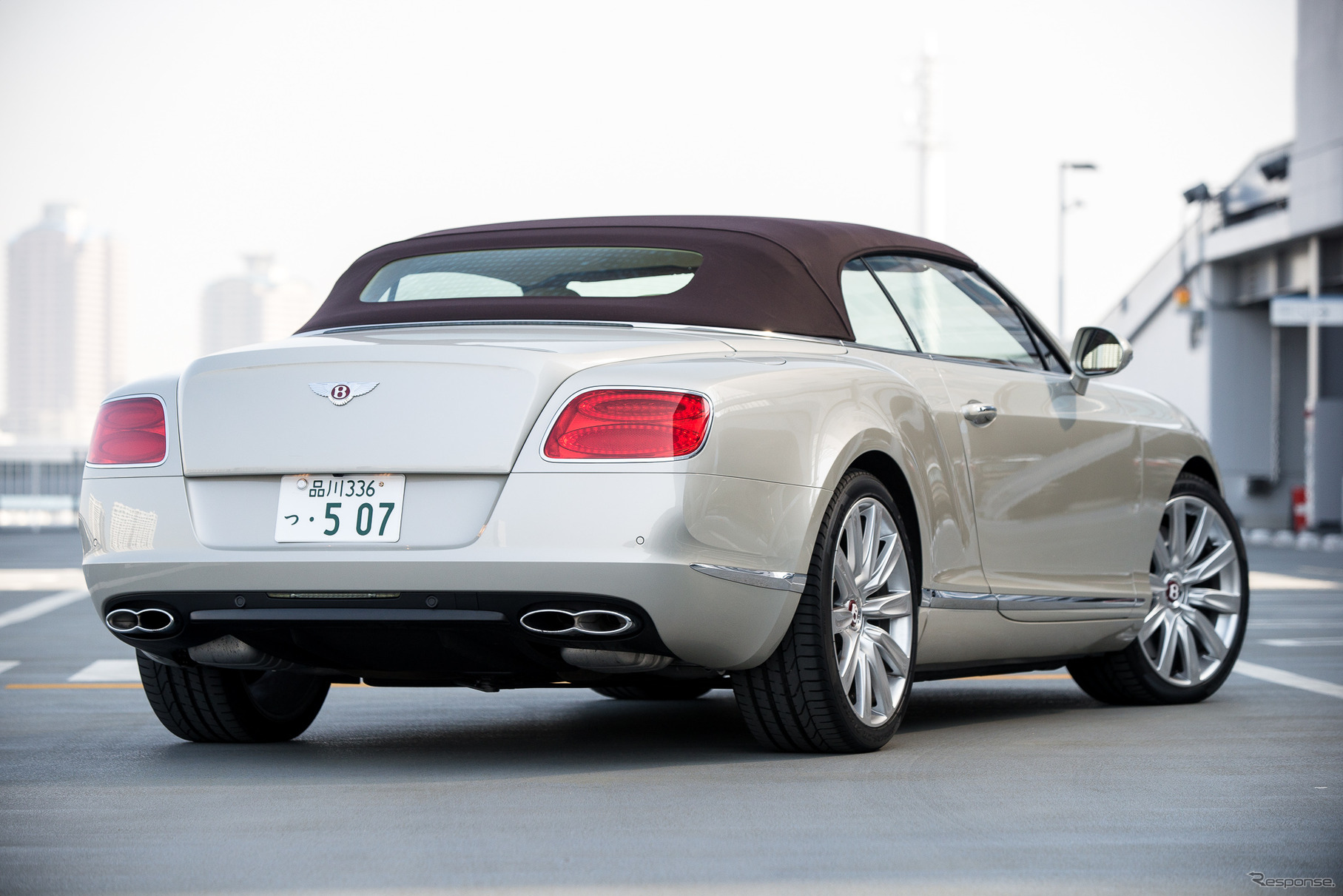 ベントレー・コンチネンタル GTC V8