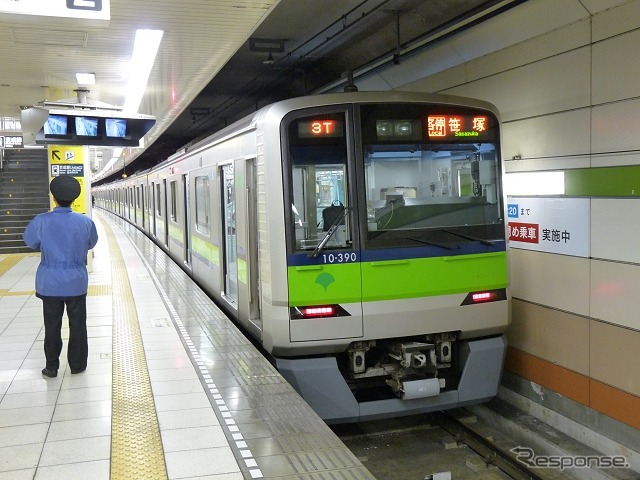都営地下鉄と日暮里・舎人ライナーはシステム改修に時間がかかるため6月1日に値上げを実施する。