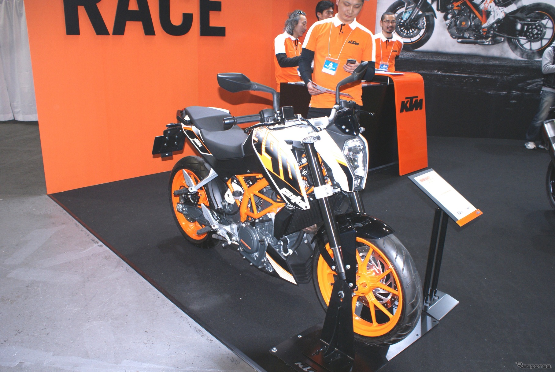 KTM　390DUKE（大阪モーターサイクルショー14）