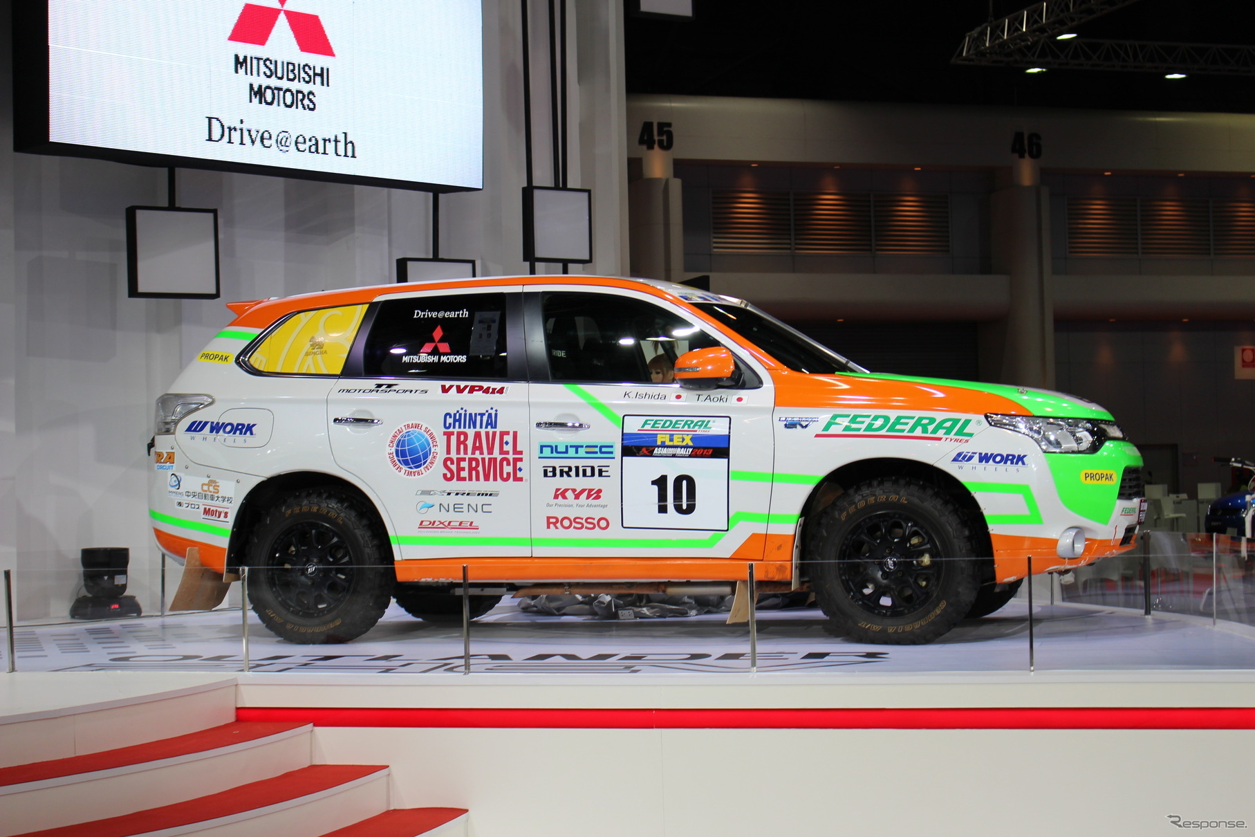 アウトランダーPHEV アジアクロスカントリーラリーカー（バンコクモーターショー14）