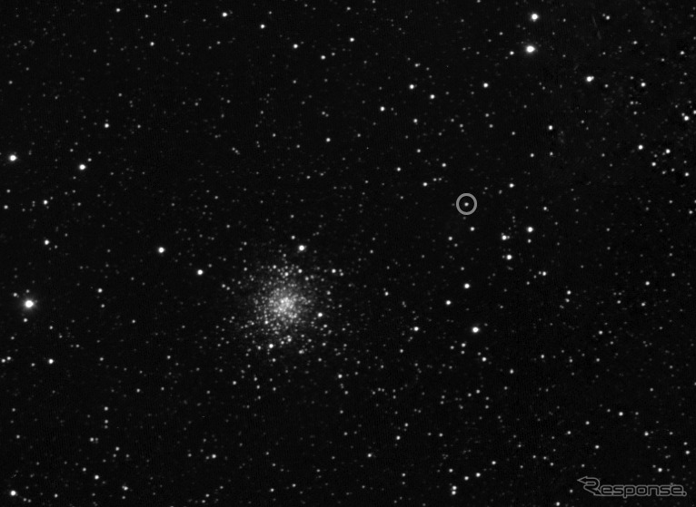 ロゼッタ搭載のオシリスカメラ、望遠で撮影した67P/ チュリモフ・ゲラシメンコ彗星