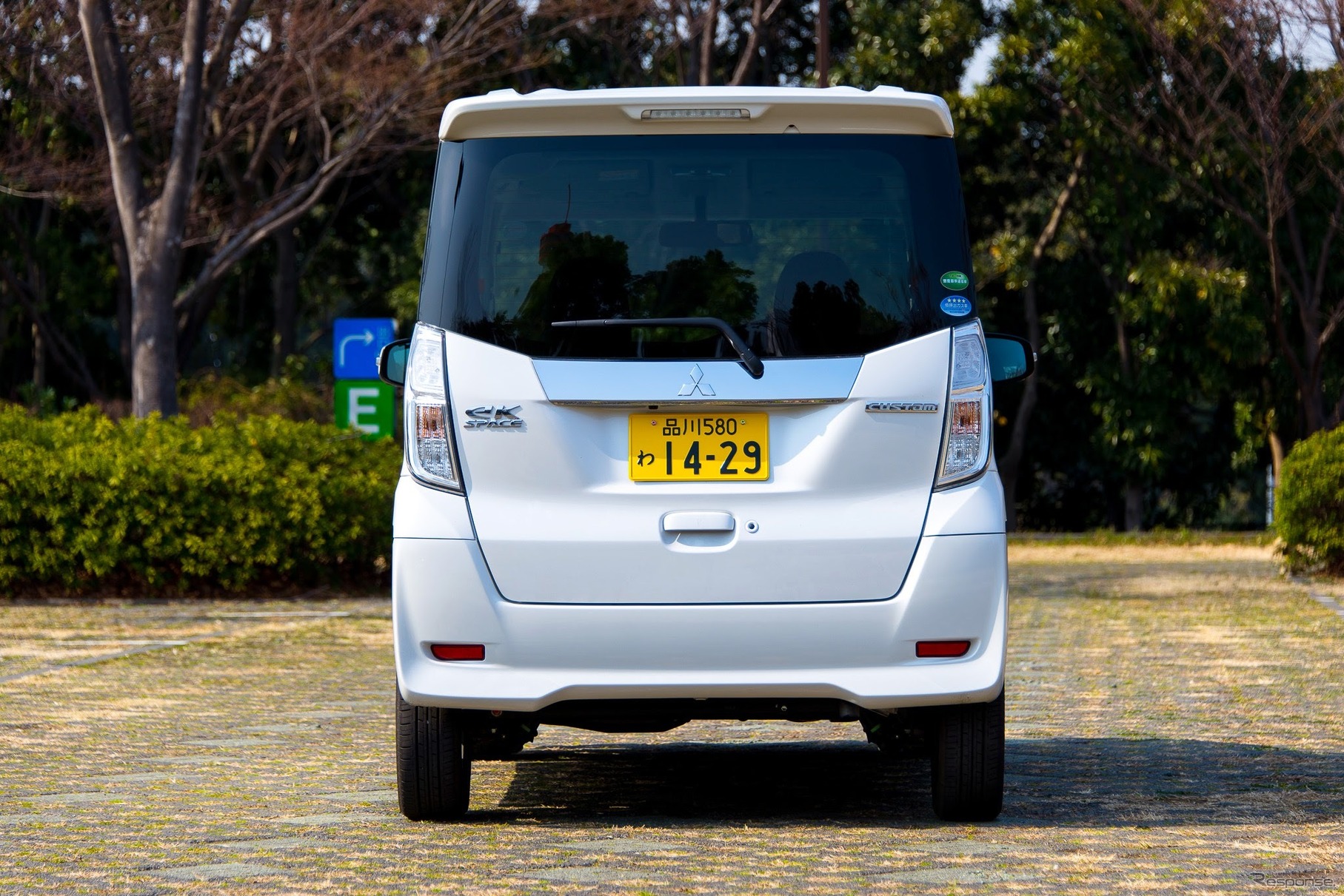 三菱・eKスペース