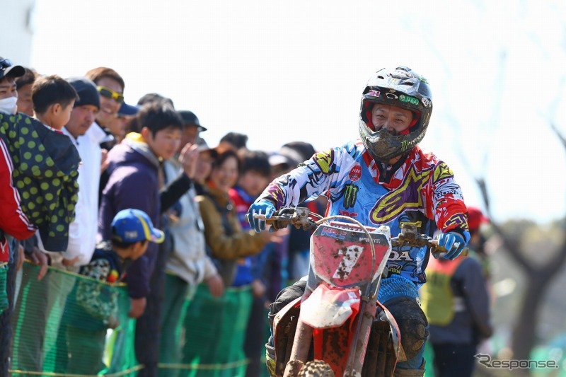 成田亮選手の走り