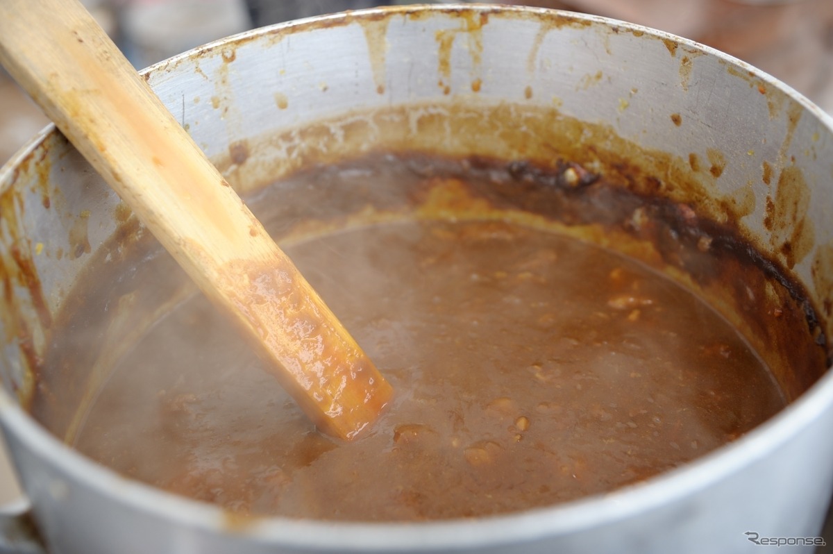 牛すじカレー