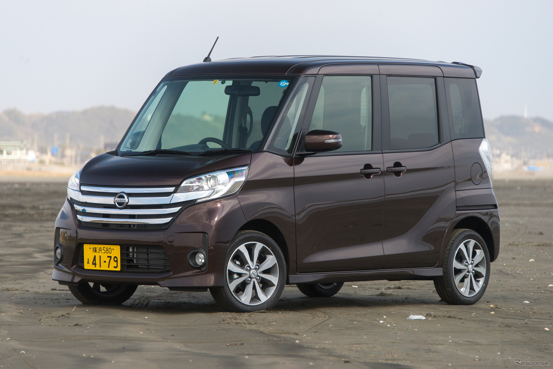 日産 DAYZ ルークスハイウェイスター ターボ