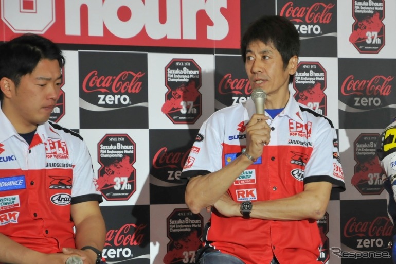 Legend of ヨシムラスズキシェルアドバンスレーシングチームとして今年の8耐に参戦する津田拓也選手（左）と辻本聡選手