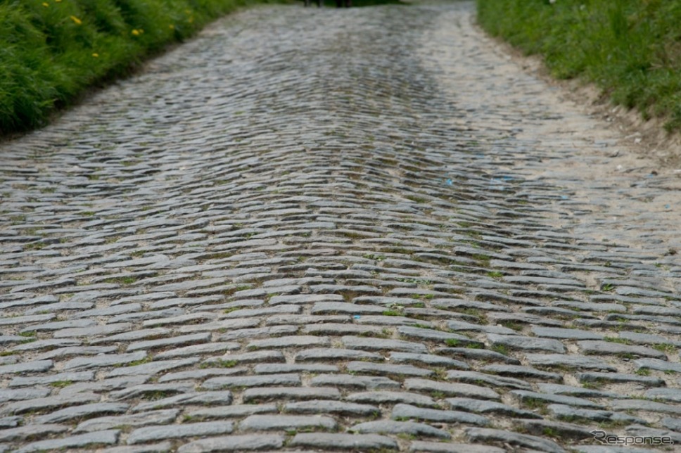 ツアー・オブ・フランダースのつぎはぎの路面