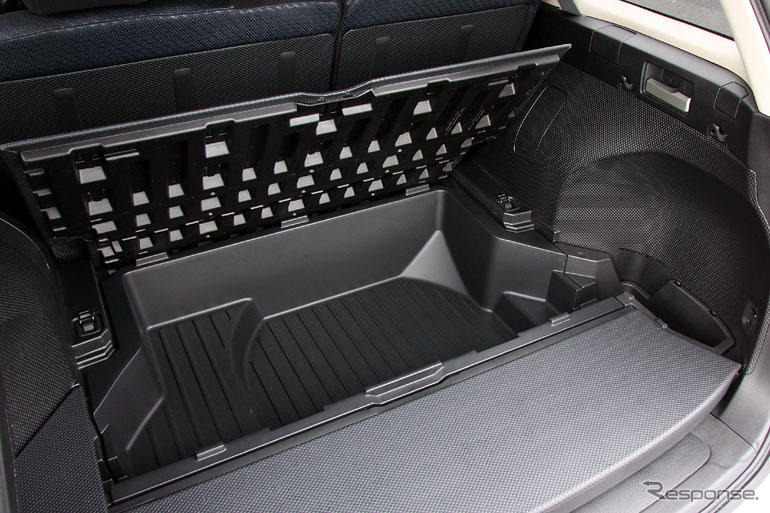 【日産 ウイングロード プロトタイプ】サーファー御用達のラゲッジルーム