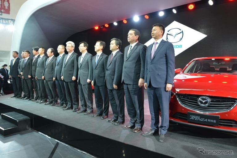 【北京モーターショー14】マツダはアテンザ/アクセラを公開…中国産スカイアクティブのラインナップ拡充