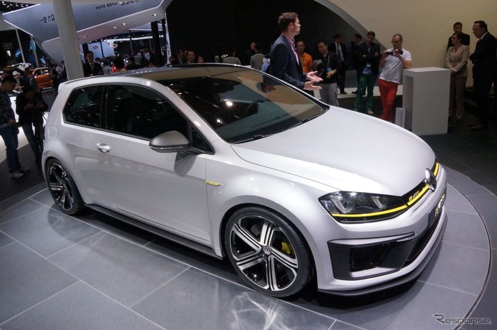 【北京モーターショー14】400馬力のモンスターゴルフ…VW ゴルフ R400 ［詳細画像］
