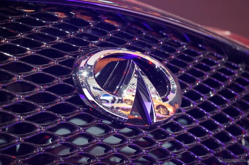 インフィニティ Q50オールージュ
