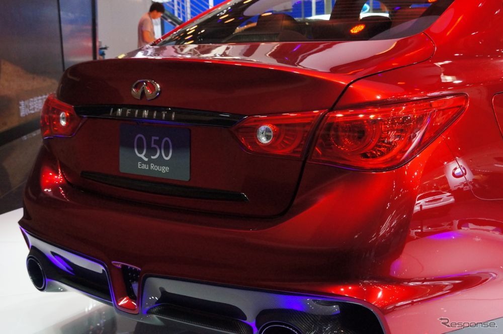 インフィニティ Q50オールージュ