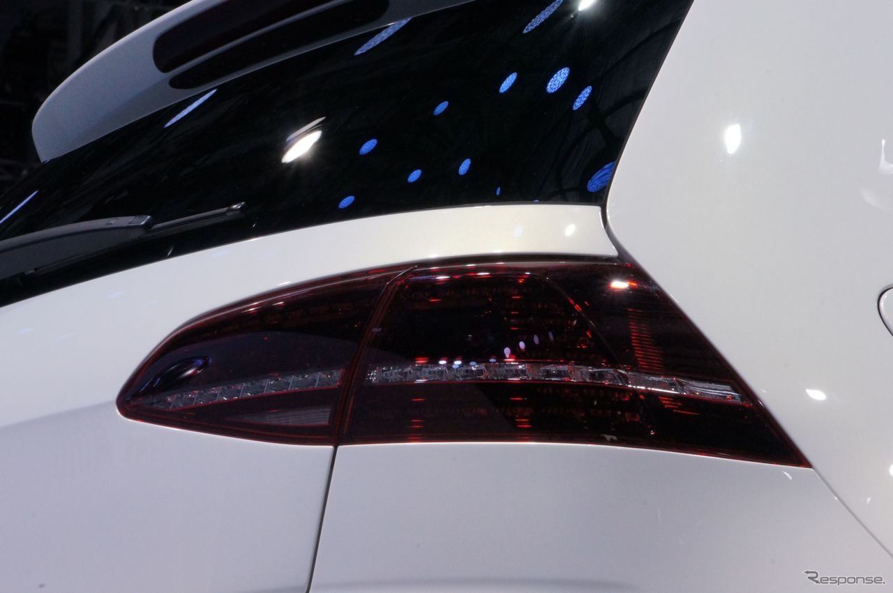 北京モーターショー2014 VW ゴルフ 40周年記念車