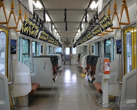 「水郡スターライン」の車内イメージ。一般から募集している「願いごと」を掲出する。