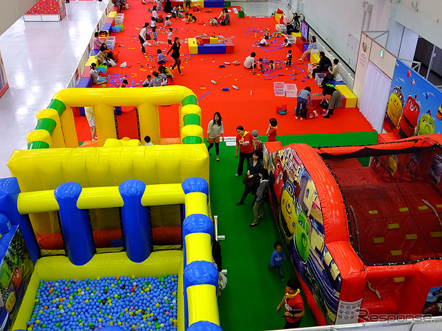 ダンスやフェイスペインティングも体験できるチャギントンランド2014スプリングフェス