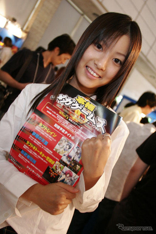 【東京ゲームショウ05】コンパニオン写真蔵…楽しめる内容