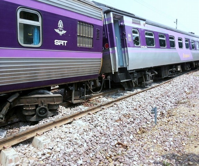 チェンマイ駅で脱線の旅客列車　同日中にバンコクへ