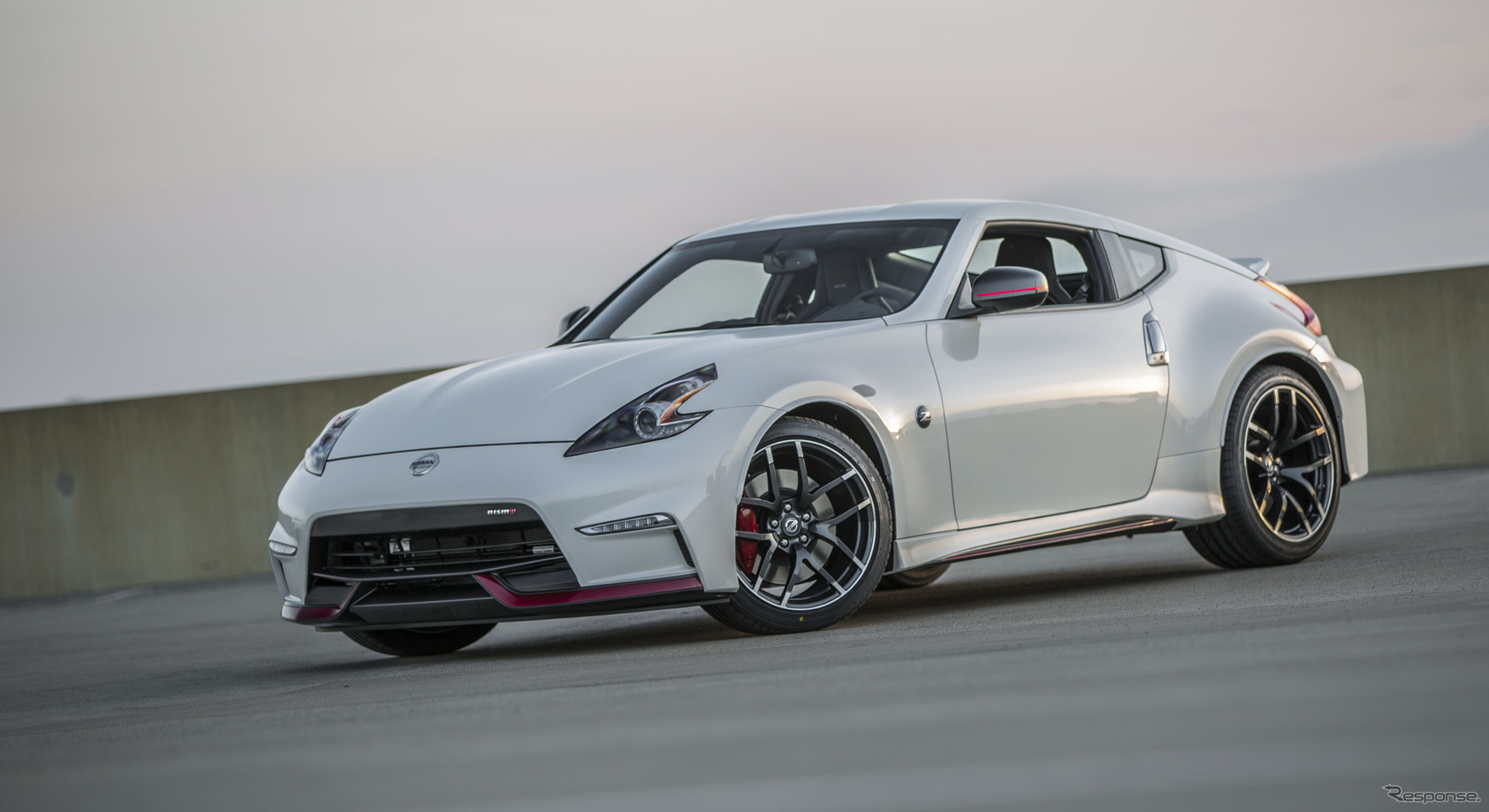 日産 370Z NISMO（フェアレディZ NISMO）の2015年モデル