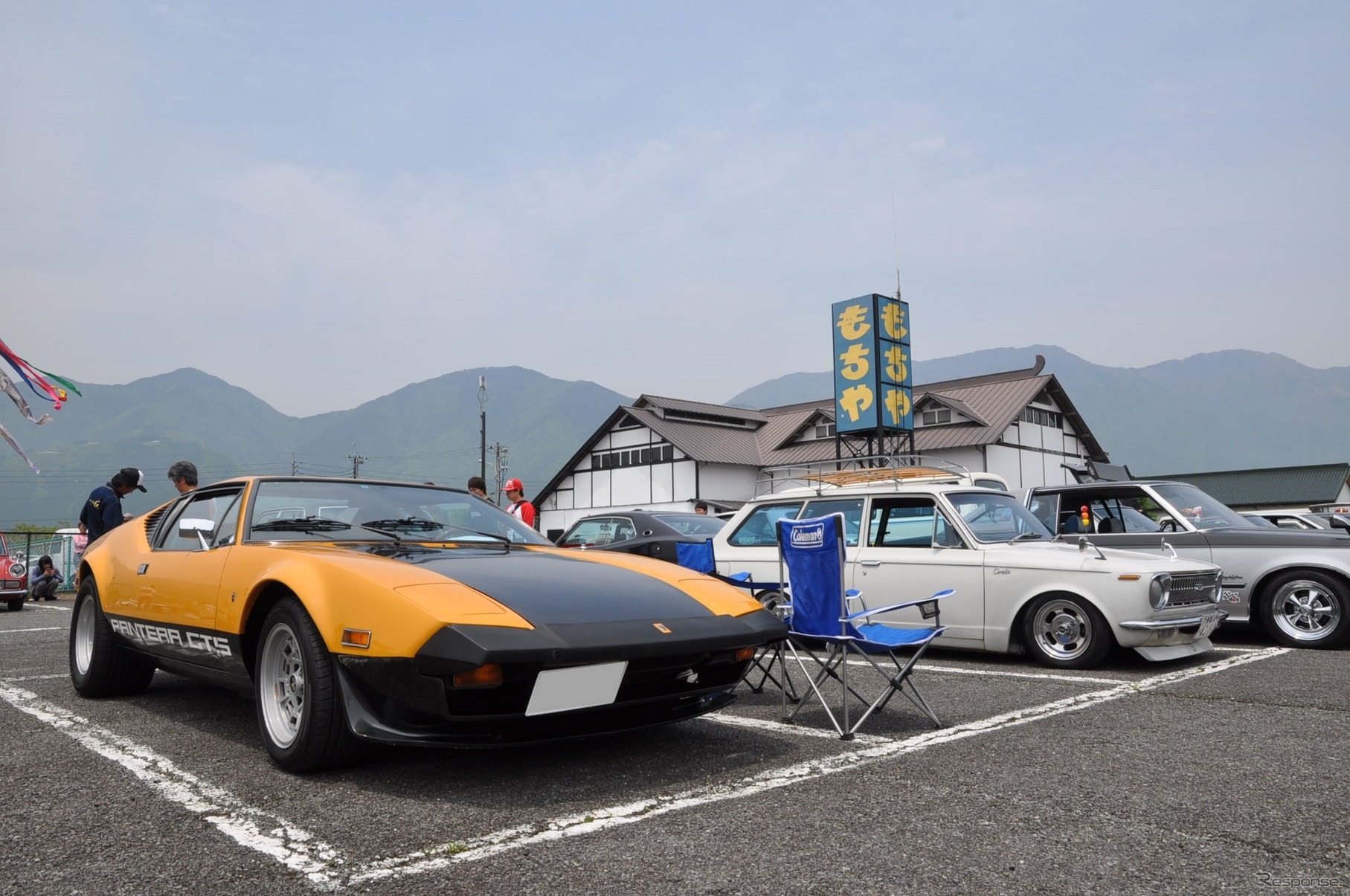 「よ！懐かしい車」クラシックカー130台が朝霧高原に集合