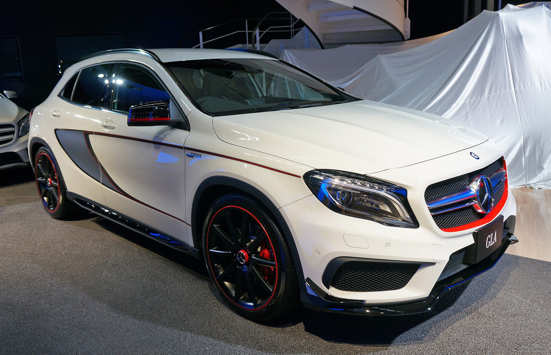 メルセデスベンツ・GLA 45 AMG 4マチック エディション1