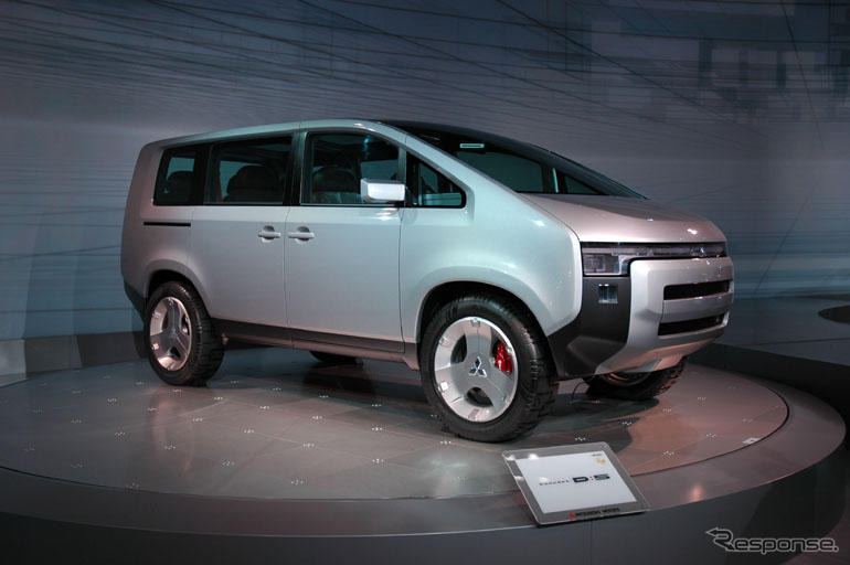 【東京モーターショー05】三菱、相次ぐ新型車で復活アピール