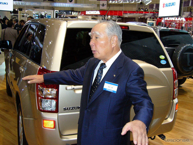 【東京モーターショー05】鈴木修スズキ会長と竹中富士重工社長がニアミス