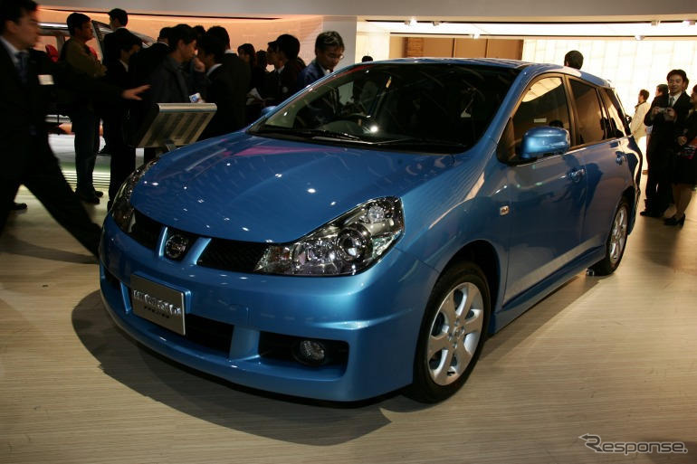 【東京モーターショー05】写真蔵…日産 ウイングロード 新型、発売直前