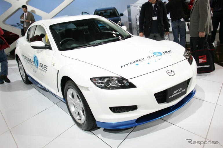 【東京モーターショー05】写真蔵…マツダ RX-8 水素ロータリー