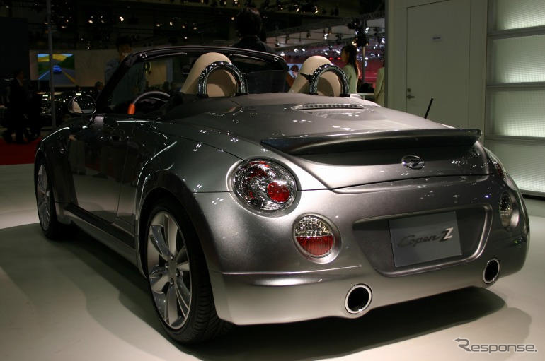 【東京モーターショー05】写真蔵…ダイハツ コペンZZ