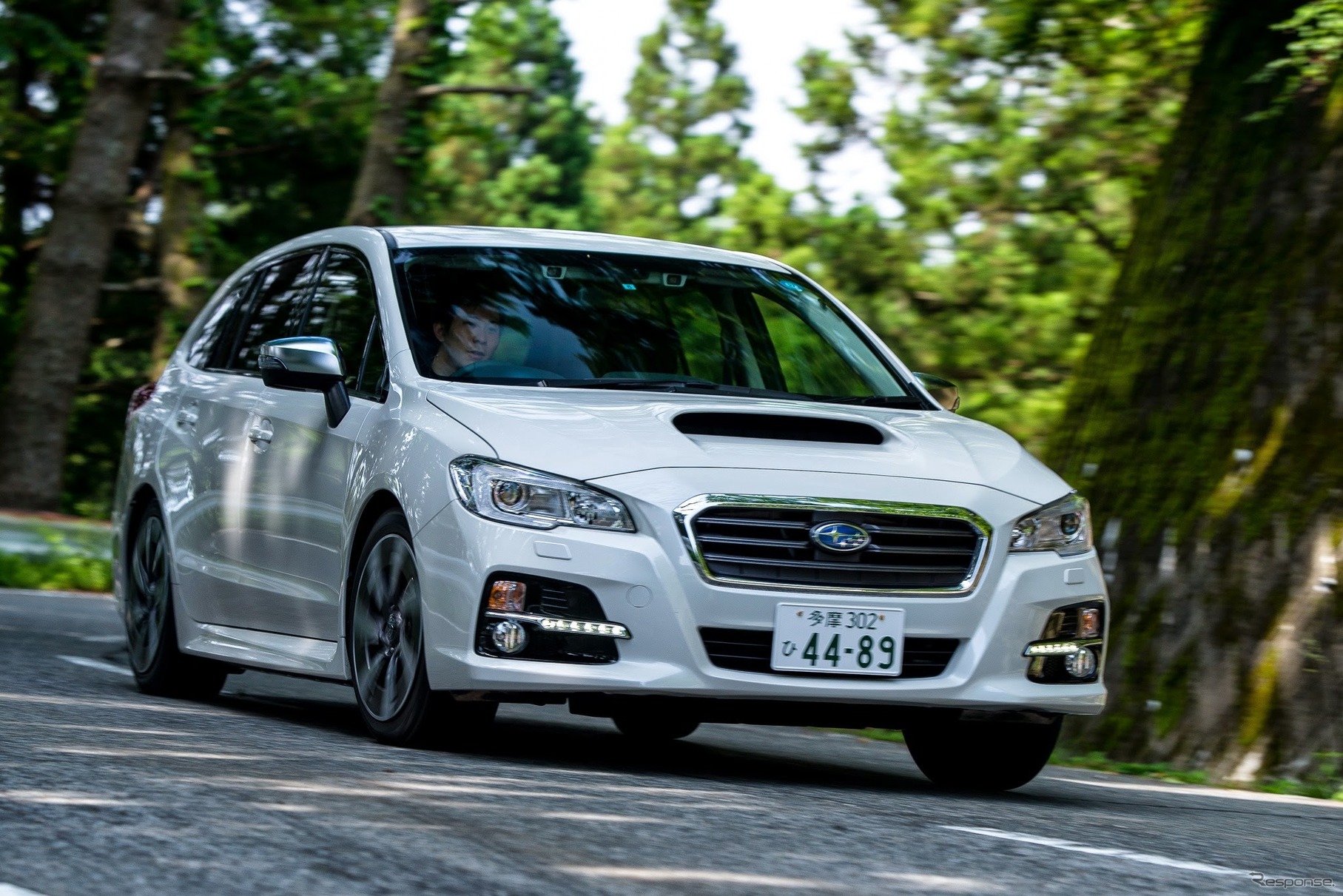 スバル レヴォーグ 1.6GT