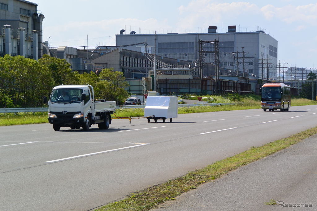 日野自動車 新PCSデモ