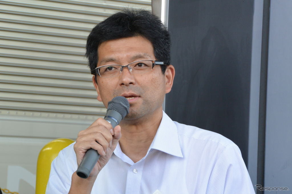 日野自動車技術研究所車両研究室 秋山興平室長