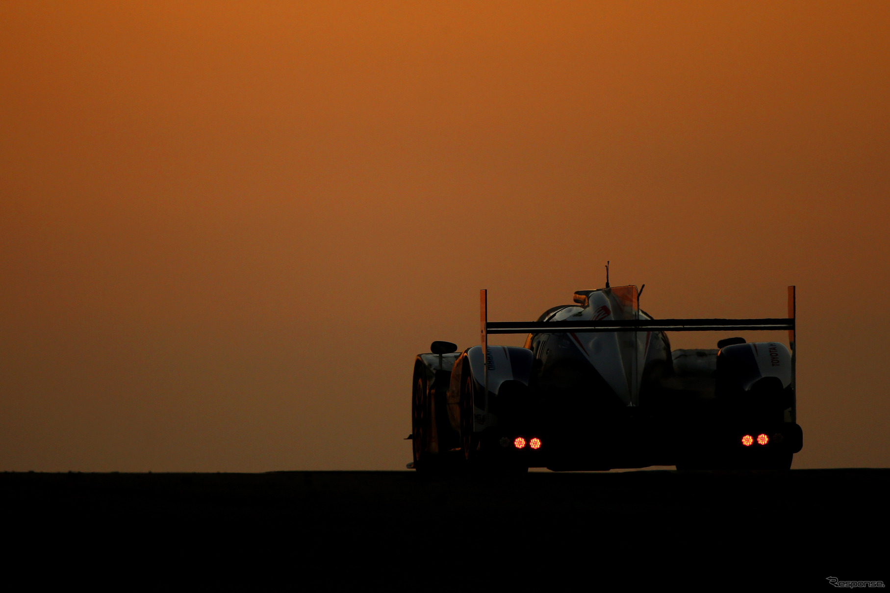 3位に浮上したトヨタ TS040ハイブリッド8号車