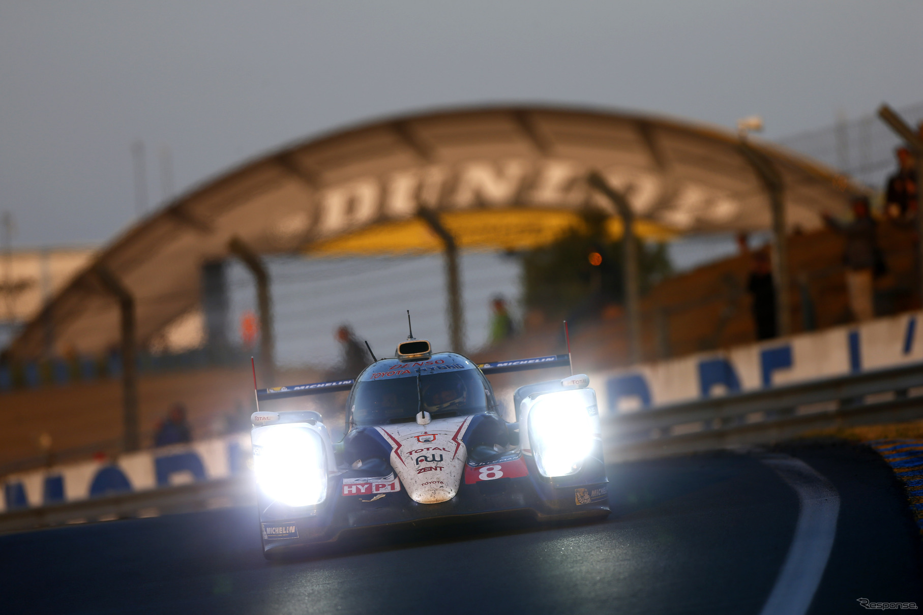 3位に浮上したトヨタ TS040ハイブリッド8号車
