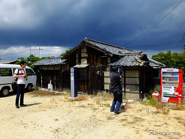 香川県小豆郡土庄町豊島に設置されている充電器（2014年6月）