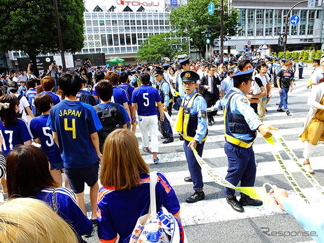 斜め横断が規制された渋谷スクランブル交差点