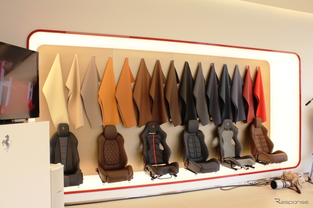 フェラーリの正規ディーラー、ROSSO SCUDERIAオープン