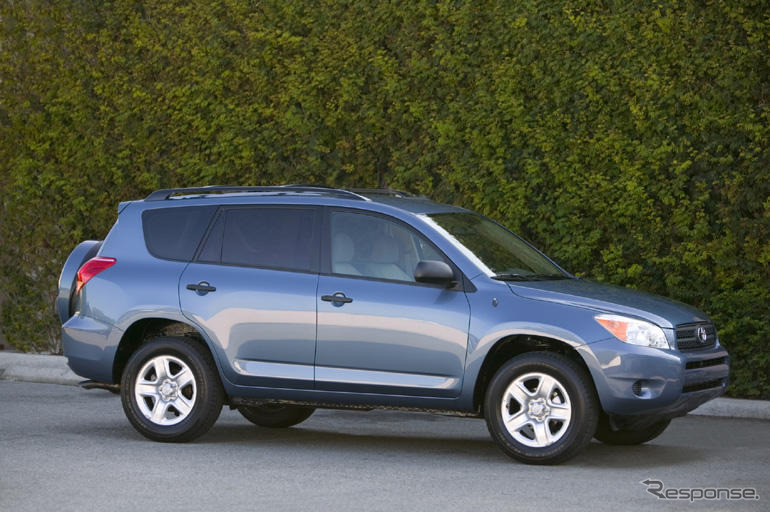 トヨタ RAV4 新型北米バージョンは3列シートも