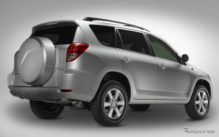 トヨタ RAV4 新型北米バージョンは3列シートも