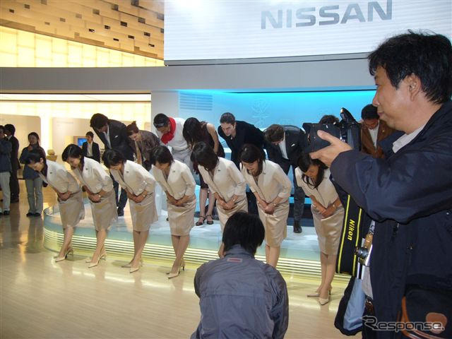 【東京モーターショー05】グランドフィナーレ、元気なダイハツに感動