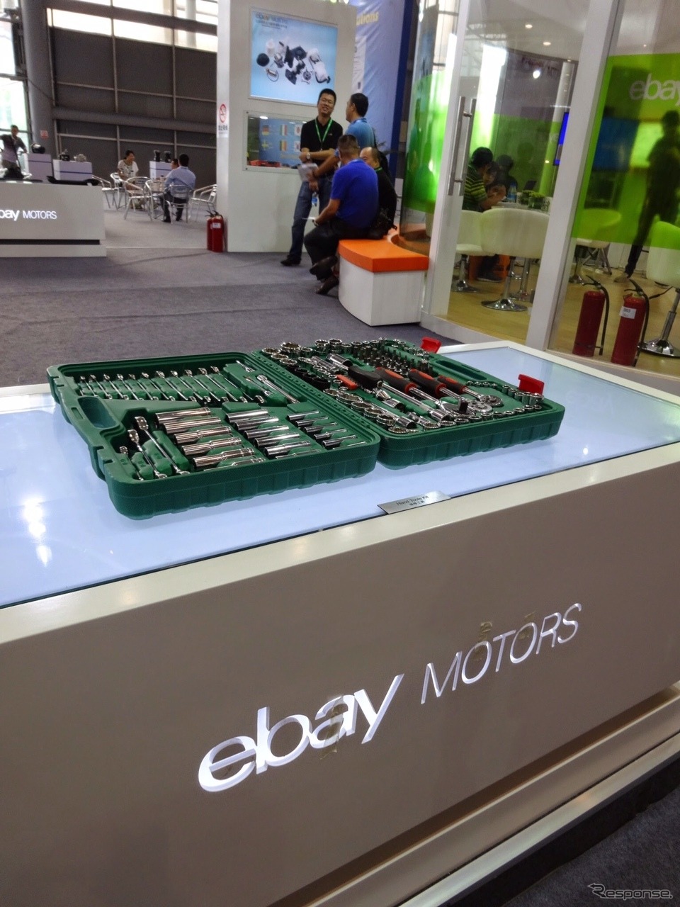 eBay Mortorsのブース（CAPAS 2014 成都）