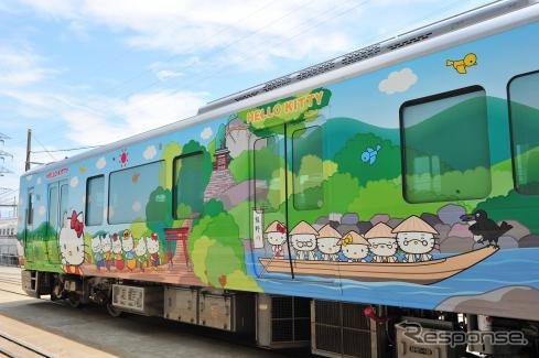 『ハローキティー和歌山号』で使用される自己充電型バッテリー車の外観。9月から12月にかけて新宮～串本間で運転される。