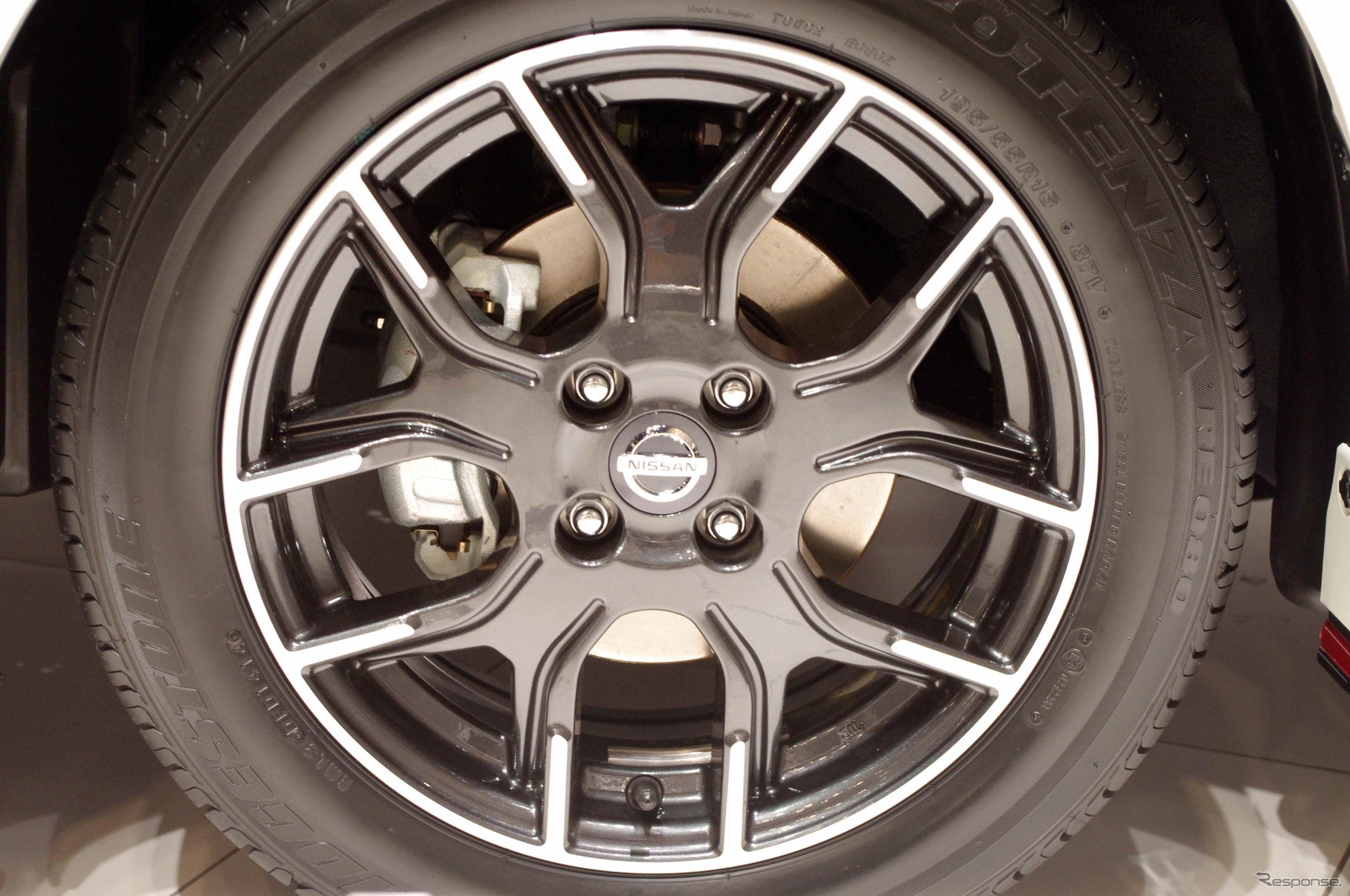 日産 ノート NISMO
